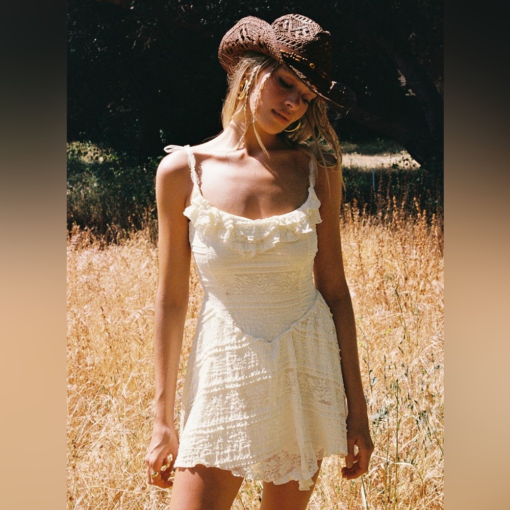 Dwyer Mini Dress Cream